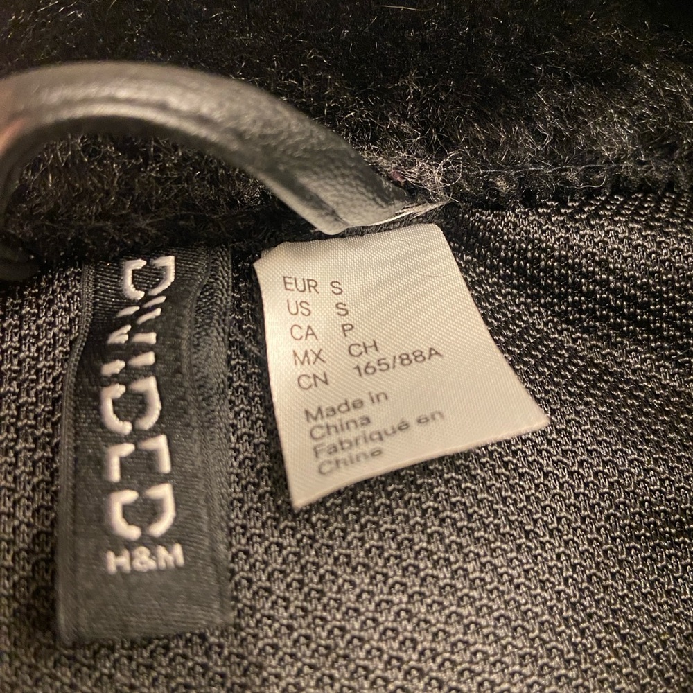 H&M Black Teddy Jacket with Toggle Closures - Picture 6 of 8